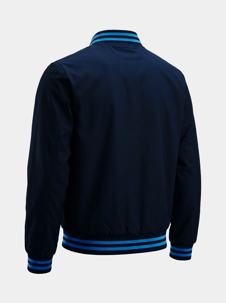 Бомбер Волар