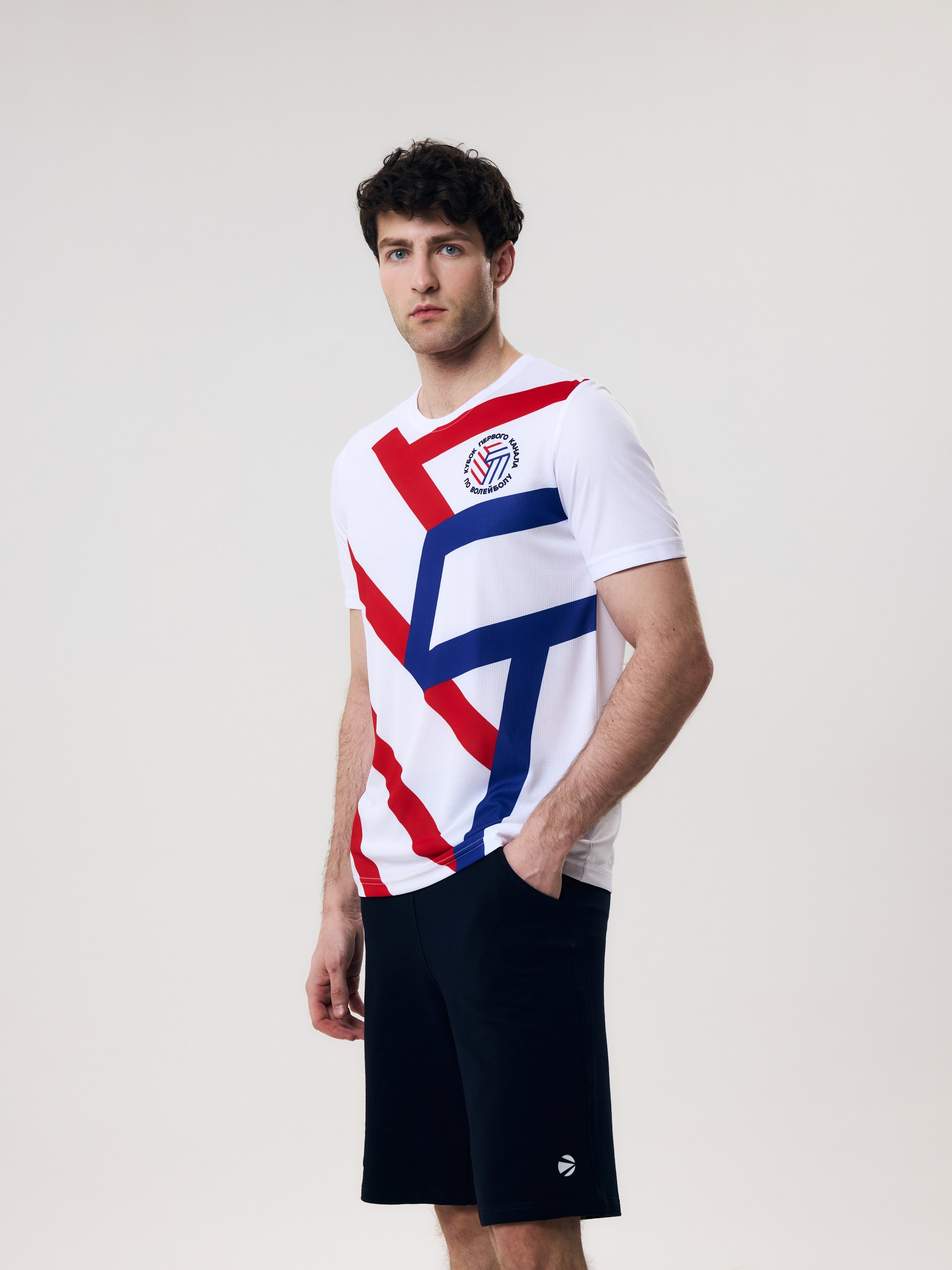 Футболка сувенирная "Кубок 1-го канала по волейболу" (2XL)