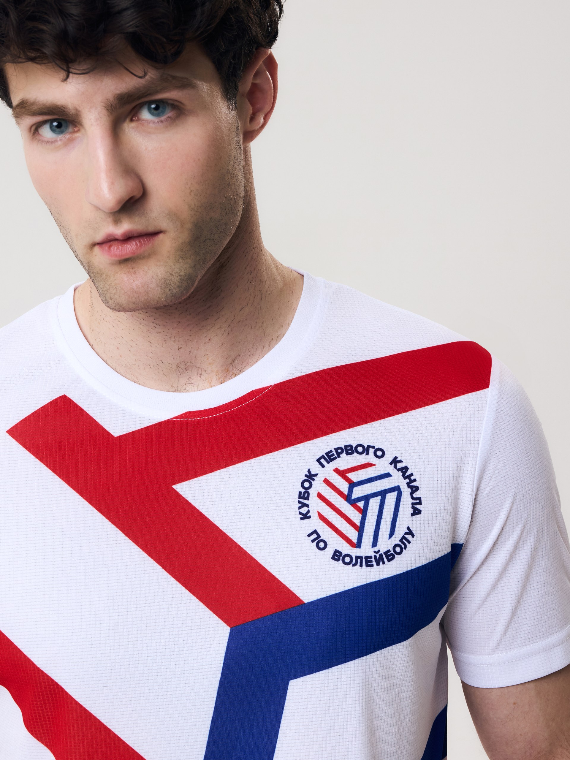 Футболка сувенирная "Кубок 1-го канала по волейболу" (2XL)