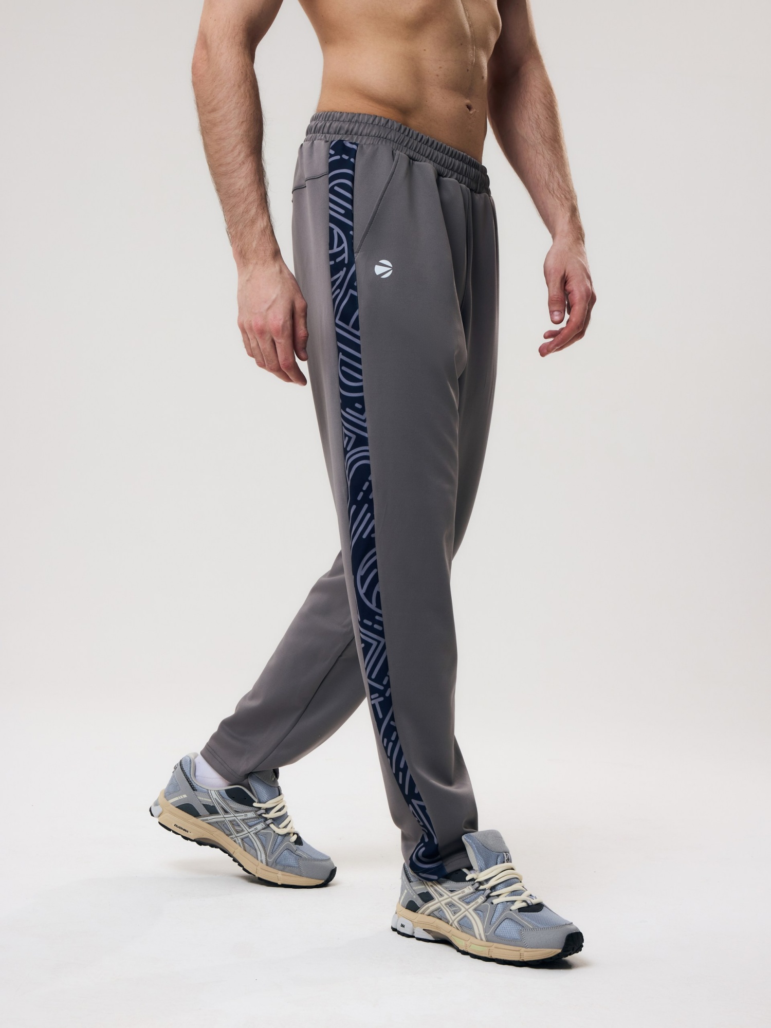 Брюки спортивные мужские